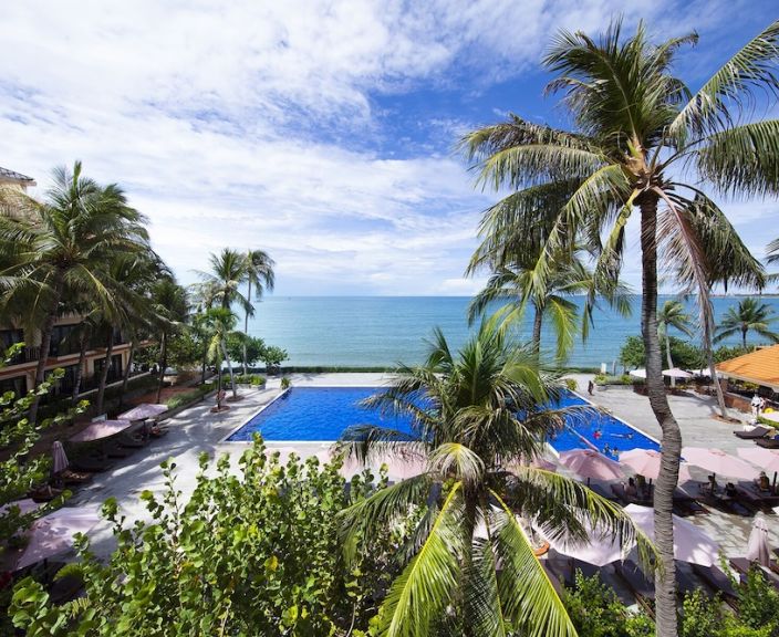 Laiska atpūta 3* HON ROM CENTRAL BEACH RESORT Vjetnamā!