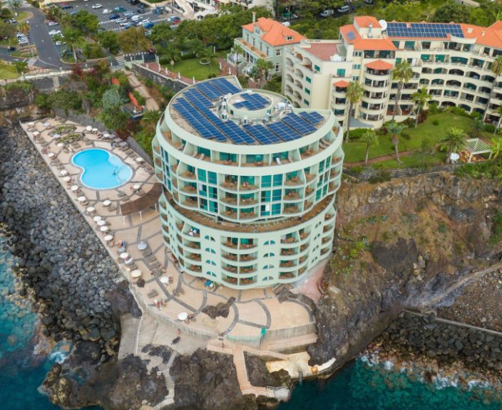 Dodieties atvaļinājumā, palieciet 5* PESTANA VILA LIDO MADEIRA Funšalā, Madeirā!
