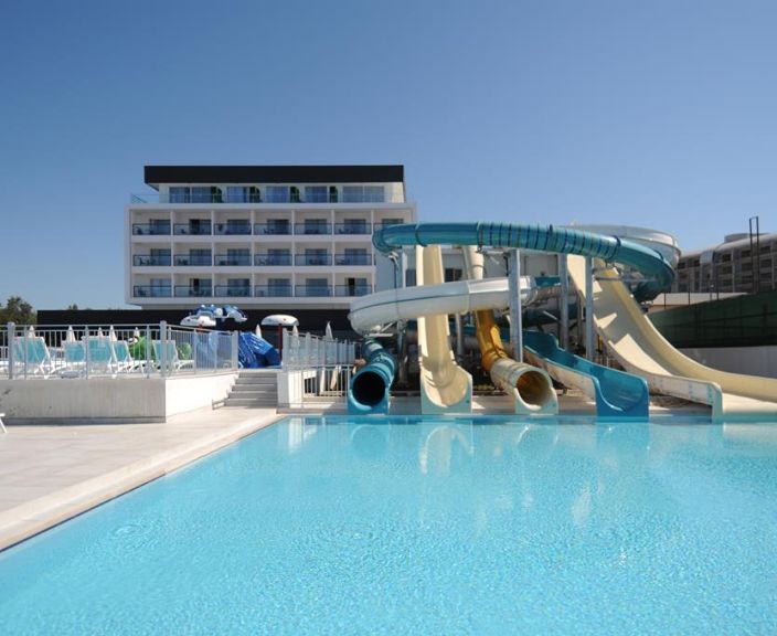 Augsta līmeņa atpūta 5* GOLD ISLAND FAMILY kūrortviesnīcā Alanijā, Turcijā!