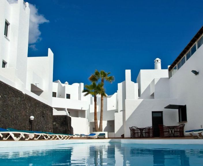 Dodieties izdevīgā atvaļinājumā 3* HOTEL TABAIBA CENTER Lanzarotē, Kanāriju salās!
