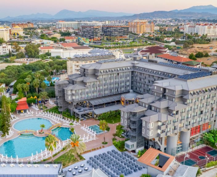 Dodieties lieliskā atvaļinājumā 5* NOVA PARK HOTEL Sidē, Turcijā!