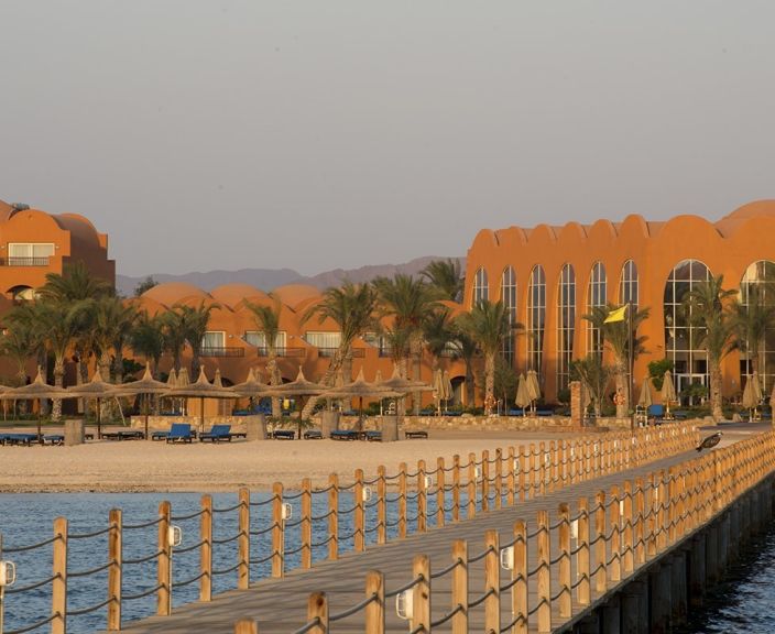 NOVOTEL MARSA ALAM 5* - baudiet atvaļinājumu pie jūras Marsalamā, Ēģiptē!