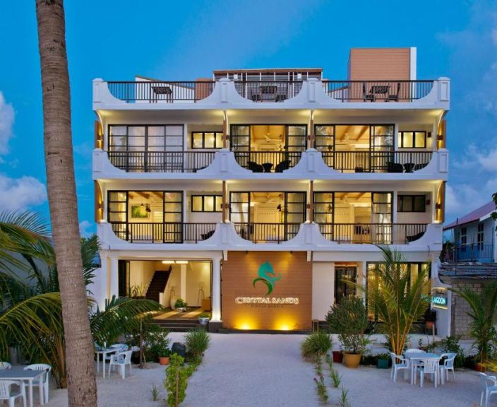 CRYSTAL SANDS BEACH 4* - laiska atpūta pie pašas pludmales Maldīvu salās!