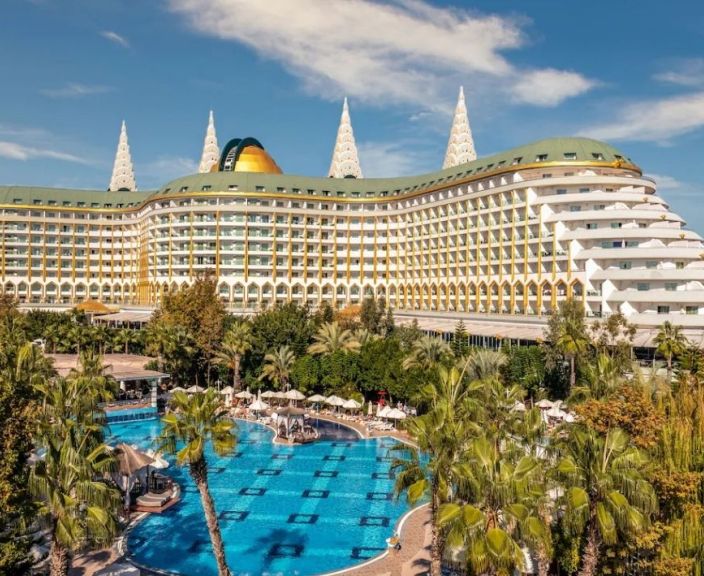 Brīvdienas, kas lutinās karstajā Turcijas saulē, 5* VIP klases viesnīcā DELPHIN IMPERIAL!