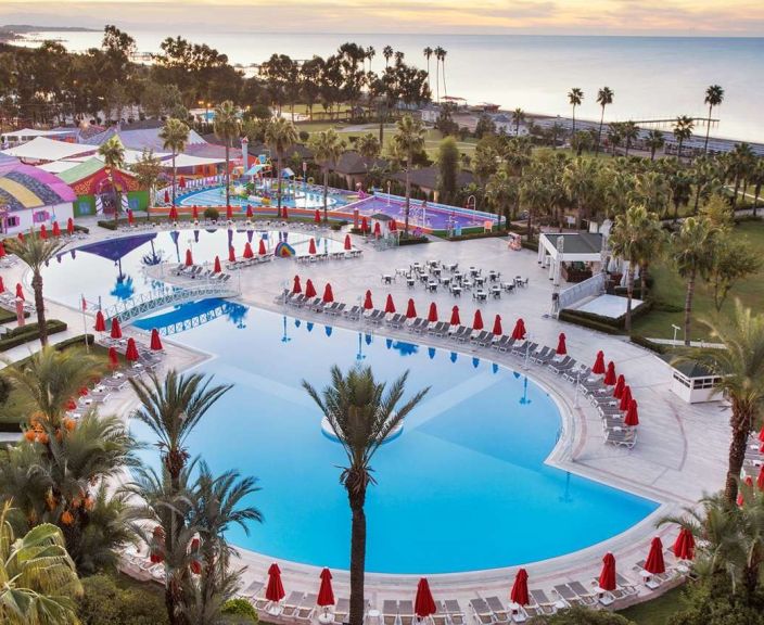 Prieka pilnas brīvdienas Turcijā 5* viesnīcā IC HOTELS SANTAI FAMILY RESORT!
