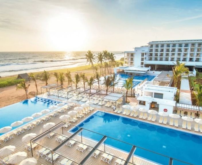 Brīvdienas tālajā Šrilankā, 5* viesnīcā HOTEL RIU SRI LANKA!