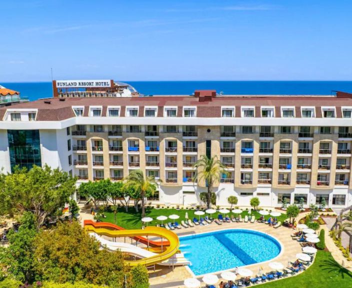 Lutinoša atpūta Turcijas piekrastē, 5* viesnīcā SUNLAND RESORT HOTEL Kemerā!
