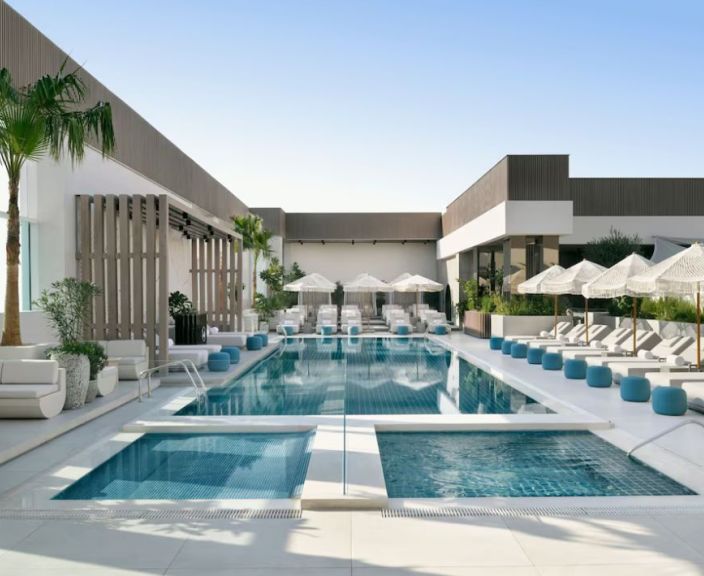 Luksusa Dubaija un atpūta 5* SHERATON GRAND HOTEL DUBAI viesnīcā!