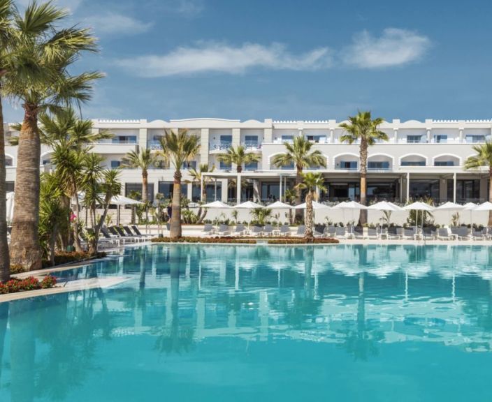 Karstas un neaizmirstamas brīvdienas Rodas salā 5* viesnīcā MITSIS RODOS VILLAGE!