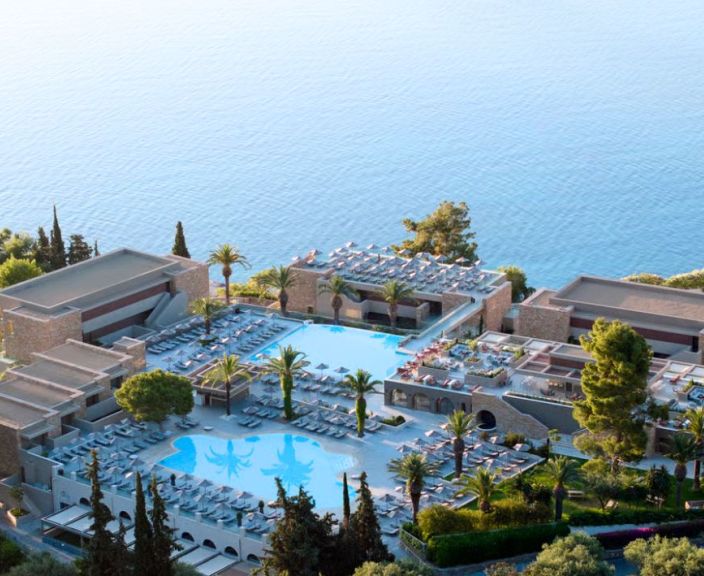 Izbaudiet Korfu salu tuvplānā — atpūtieties 5* viesnīcā MARBELLA CORFU!