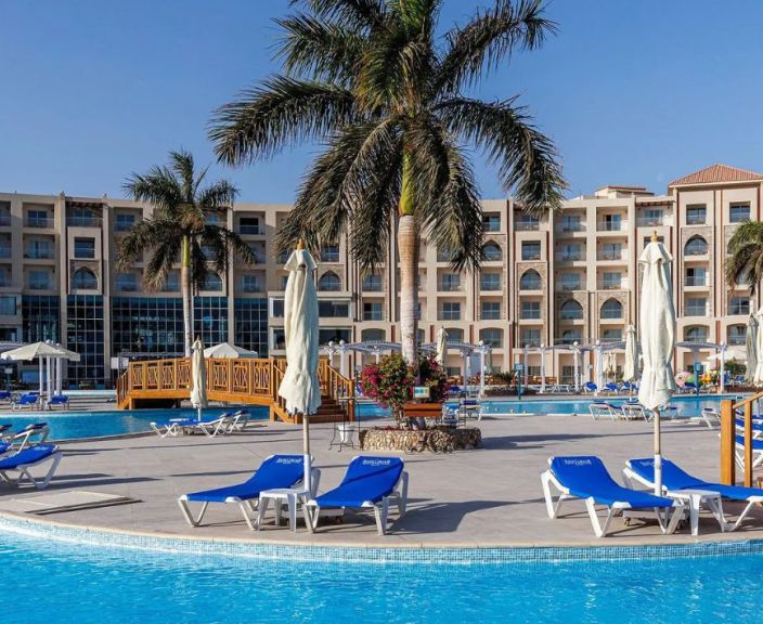 Saulains atpūtas brīdis Hurgadas piekrastē, 5* SUNRISE ALORA AQUA PARK RESORT viesnīcā!