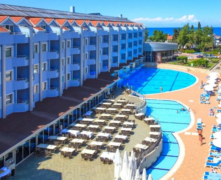 Saulainas un jūras piepildītas brīvdienas Turcijā, 5-zvaigžņu viesnīcā ROX RESORT HOTEL!