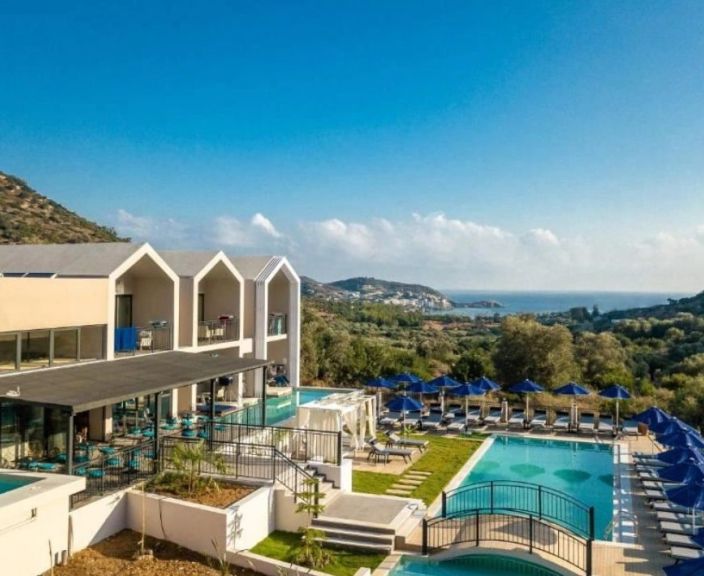 Bezrūpīgas brīvdienas saulainajā Krētā, 4-zvaigžņu viesnīcā T HOTEL PREMIUM SUITES!