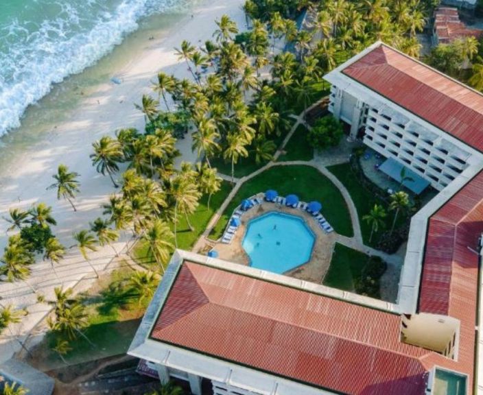 Atpūta tieši okeāna krastā, 4-zvaigžņu viesnīcā MOMBASA CONTINENTAL RESORT!