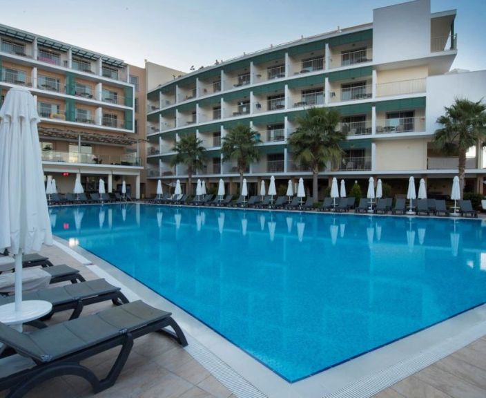 Atpūta tikai pieaugušajiem 4* TUI BLUE BARUT ANDIZ (ADULTS ONLY 16+) viesnīcā!