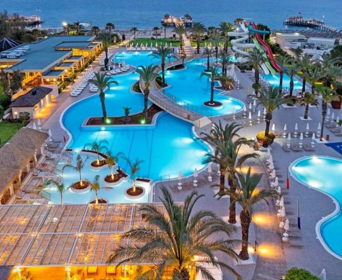 Grezna atpūta ģimenei vai draugiem 5* LIBERTY HOTELS LARA viesnīcā!