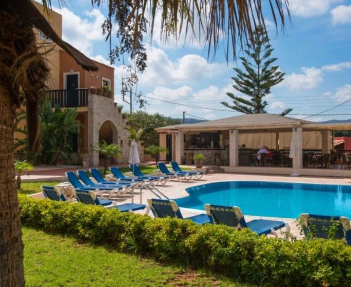 Atpūta tikai pieaugušajiem 3* viesnīcā DIA APARTMENTS (ADULTS ONLY 16+), Krētā!