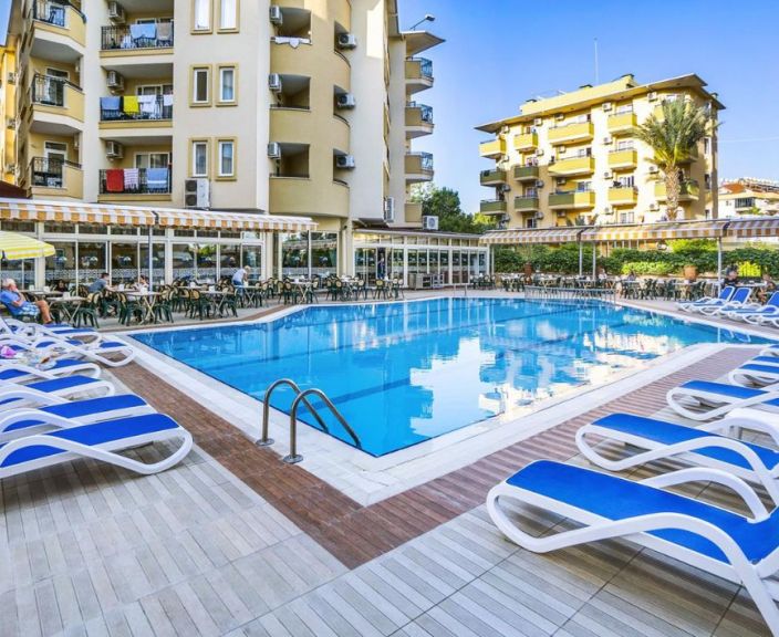 Baudiet sauli un jūru Turcijā 4* KLEOPATRA ROYAL PALM HOTEL viesnīcā!