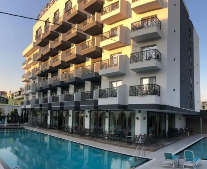 Pludmales atpūta Durresā 3* viesnīcā PREMIUM SUNRISE!