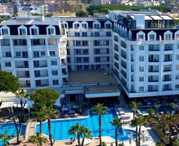 Atpūta pie jūras Duresā, Albānijā, 4* viesnīcā FA-FA PREMIUM!