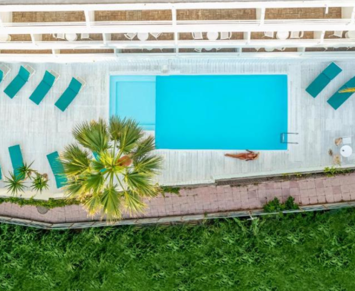 Atpūta tieši pie jūras Krētā, 3* viesnīcā AZURE MARE (ADULTS ONLY 16+)!
