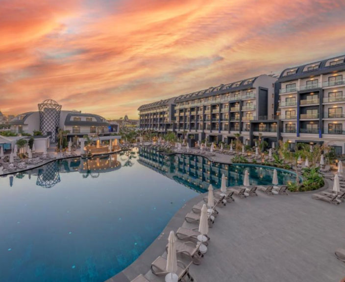 Atpūta Turcijā – 5* viesnīcā ROYAL ATLANTIS ICON!