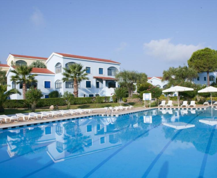 Atpūta Grieķijā – 3* viesnīcā GOVINO BAY!