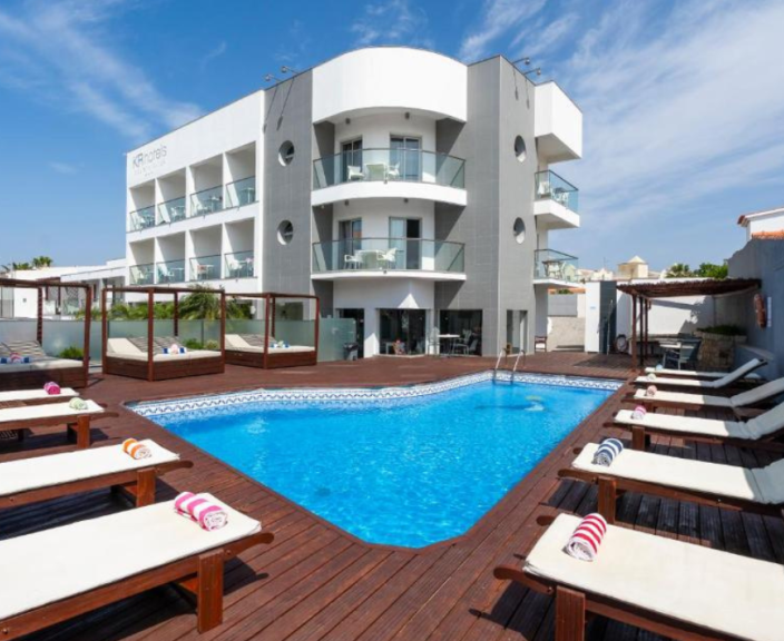 Ceļojums uz Portugāli – 3* viesnīcā KR HOTELS - ALBUFEIRA LOUNGE!