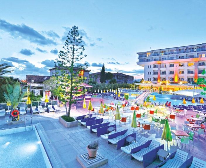 Atpūta ar ģimeni bez raizēm 4-zvaigžņu viesnīcā NUMA KONAKTEPE HOTEL