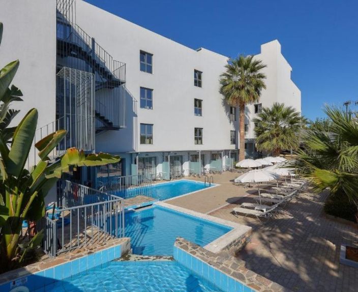 Lielisks atvaļinājums bez bērniem 4* POLLIS HOTEL Krētā!