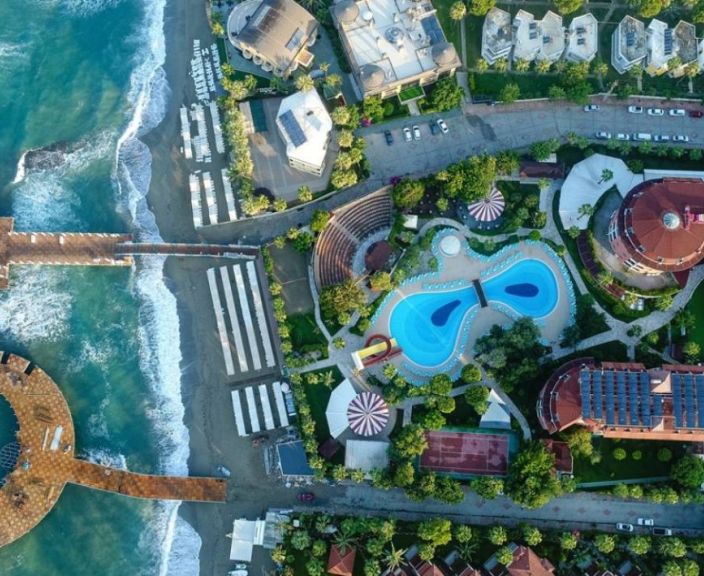 Lieliska piejūras atpūta 5* WHITE CITY PALMARE RESORT viesnīcā Alanjā!