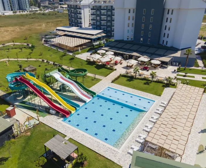 Jauks atvaļinājums 4* JURA HOTELS LARA Antālijā!