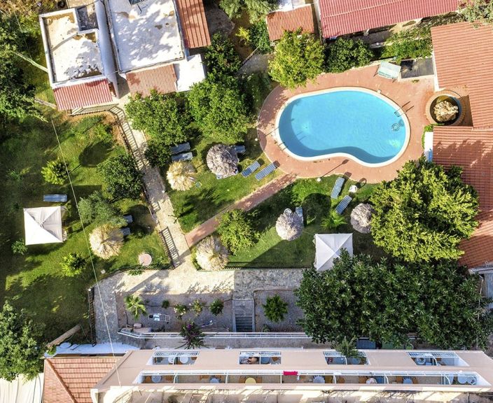 Ekonomiska atpūta 2* HARMONY HOTEL Mālijā, Krētā!