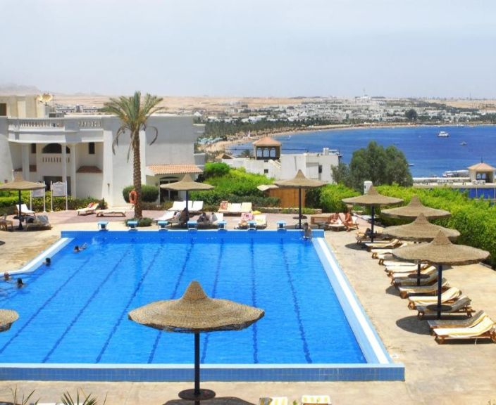 Laiska atpūta augsta līmeņa 5* NAAMA BAY HOTEL & RESORT!