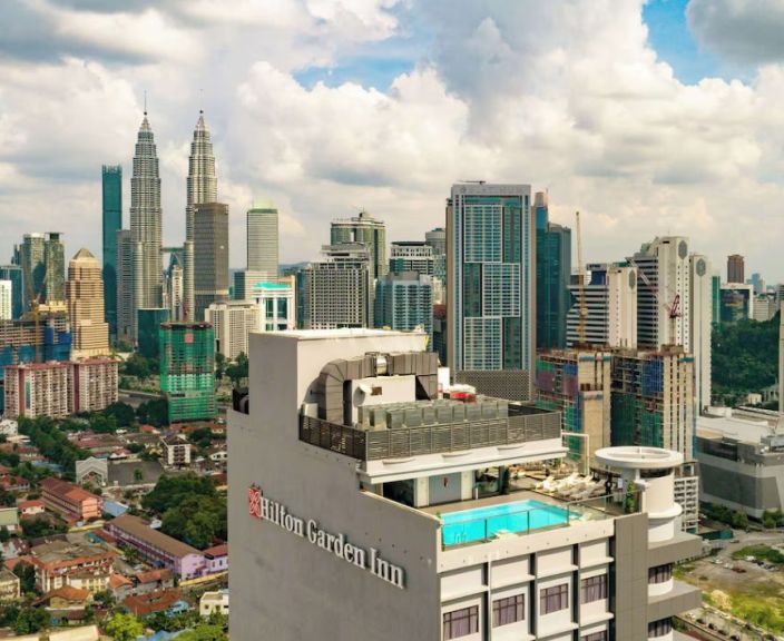 Atvaļinājums Āzijā 4* HILTON GARDEN INN KUALA LUMPUR Malaizijā!