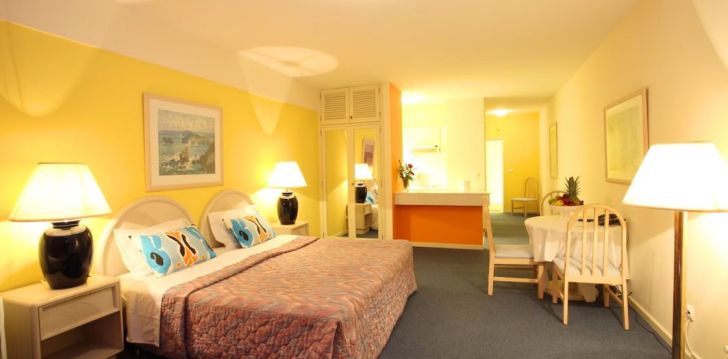 CANICO BAY 4* - viesnīca ar elpu aizraujošiem skatiem uz okeānu un kalniem Madeirā! 3