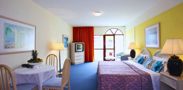 CANICO BAY 4* - viesnīca ar elpu aizraujošiem skatiem uz okeānu un kalniem Madeirā! 7