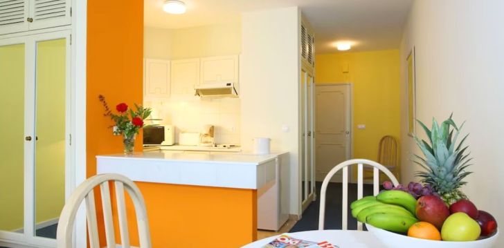 CANICO BAY 4* - viesnīca ar elpu aizraujošiem skatiem uz okeānu un kalniem Madeirā! 9
