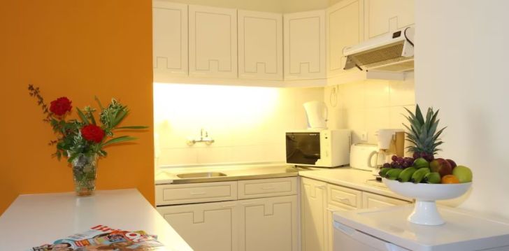 CANICO BAY 4* - viesnīca ar elpu aizraujošiem skatiem uz okeānu un kalniem Madeirā! 10