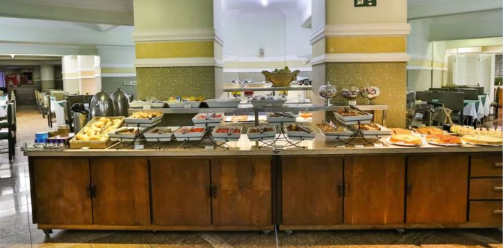 Ērta atpūta 4* SAN RAPHAEL viesnīcā Sanpaulu centrā, Brazīlijā! 8