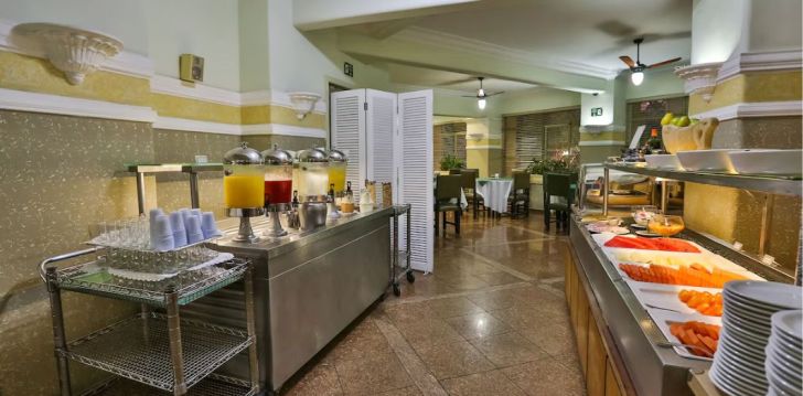 Ērta atpūta 4* SAN RAPHAEL viesnīcā Sanpaulu centrā, Brazīlijā! 13
