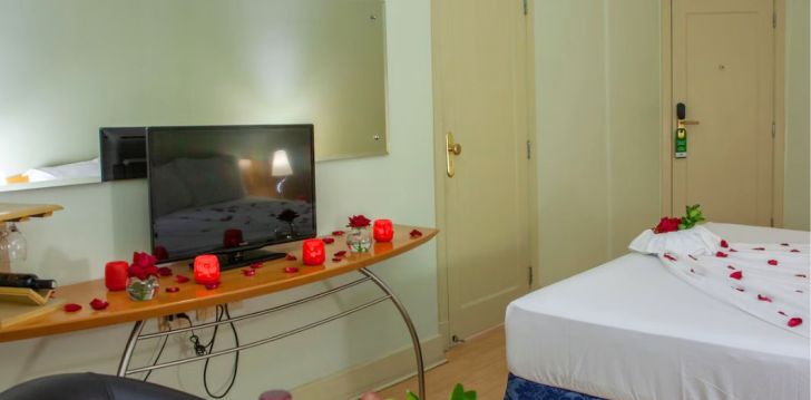 Ērta atpūta 4* SAN RAPHAEL viesnīcā Sanpaulu centrā, Brazīlijā! 28