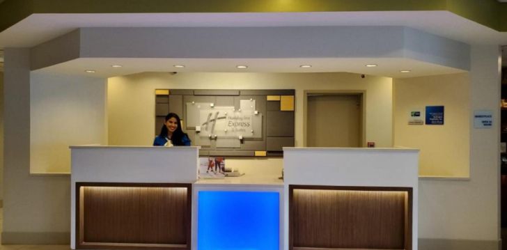 Ērta atpūta 3* HOLIDAY INN EXPRESS & SUITES HIALEAH 3* Maiami, ASV! 2