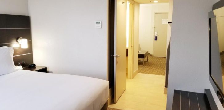 Ērta atpūta 3* HOLIDAY INN EXPRESS & SUITES HIALEAH 3* Maiami, ASV! 12