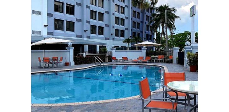 Ērta atpūta 3* HOLIDAY INN EXPRESS & SUITES HIALEAH 3* Maiami, ASV! 15