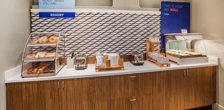 Ērta atpūta 3* HOLIDAY INN EXPRESS & SUITES HIALEAH 3* Maiami, ASV! 22
