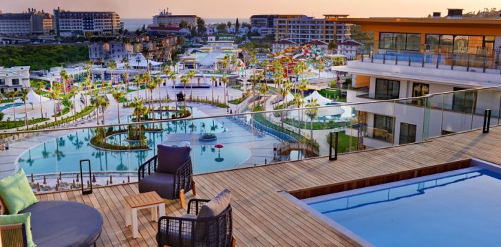 Atpūta, kas lutina Turcijā, 5* viesnīcā AZURA WORLD! 5