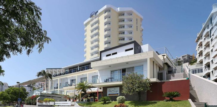 4* MUTHU RAGA MADEIRA - brīvdienas iespaidīgajā Madeirā! 5