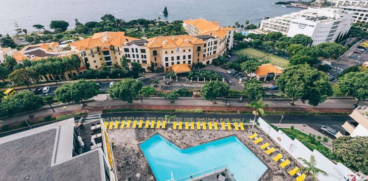 4* MUTHU RAGA MADEIRA - brīvdienas iespaidīgajā Madeirā! 8