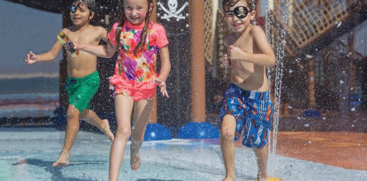 Atpūta Apvienotajos Arābu Emirātos – 5* viesnīcā DOUBLETREE BY HILTON RESORT & SPA MARJAN ISLAND! 32